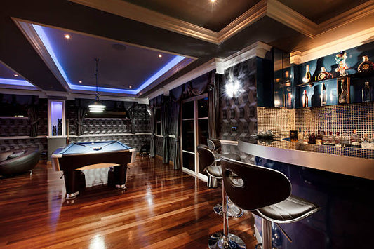How to Create Your Luxury Home Bar