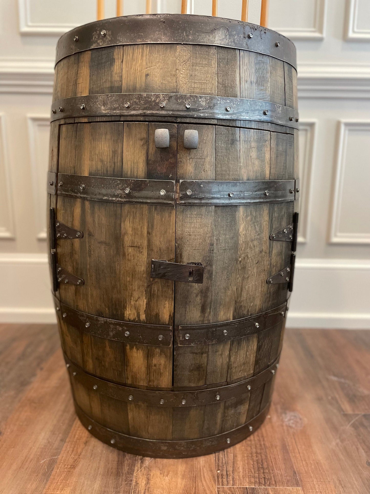 Whiskey Barrel Pool Cue & Billiards Cabinet